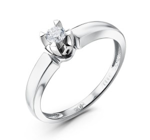 Кольцо из белого золота с бриллиантом