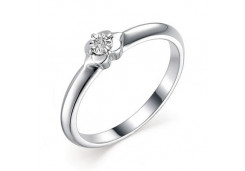 Серебряное кольцо с бриллиантом