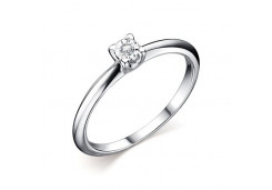 Серебряное кольцо с бриллиантом