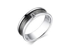 Серебряное кольцо с бриллиантом