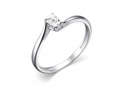 Серебряное кольцо с бриллиантом