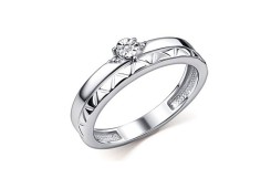 Серебряное кольцо с бриллиантом