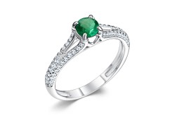 Серебряное кольцо с изумрудом