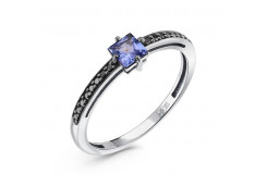 Кольцо из белого золота с танзанитом