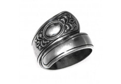 Серебряное кольцо с чернением