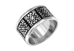 Серебряное кольцо с чернением
