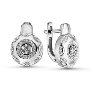 Серьги классические из белого золота с бриллиантом