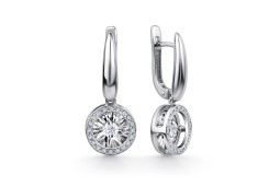 Серьги классические из белого золота с бриллиантом