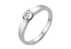 Кольцо из белого золота с бриллиантом