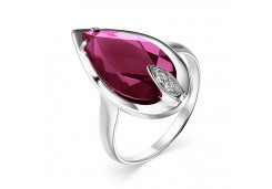 Серебряное кольцо с корундом