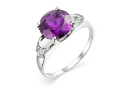 Серебряное кольцо с корундом