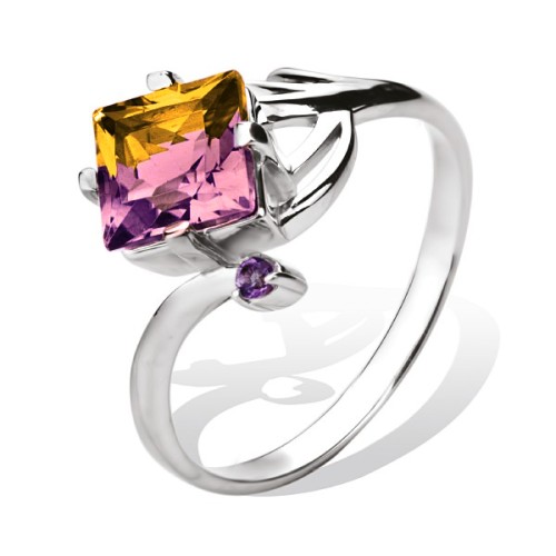 Серебряное кольцо с полудрагоценными камнями