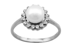 Серебряное кольцо с жемчугом