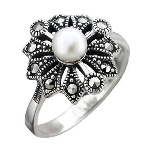 Серебряное кольцо с жемчугом