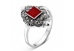 Серебряное кольцо с кораллом