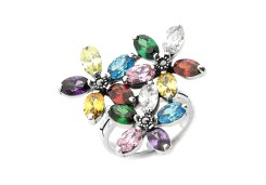 Серебряное кольцо с фианитом