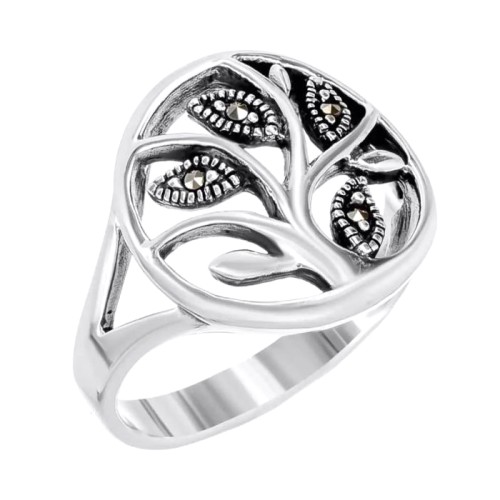 Серебряное кольцо с марказитом