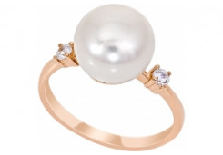 Золотое кольцо с жемчугом