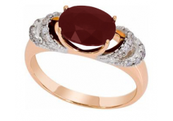 Золотое кольцо с гранатом