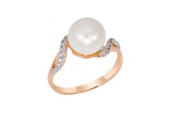 Золотое кольцо с жемчугом