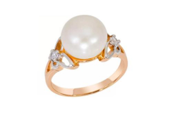 Золотое кольцо с жемчугом