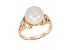 Золотое кольцо с жемчугом