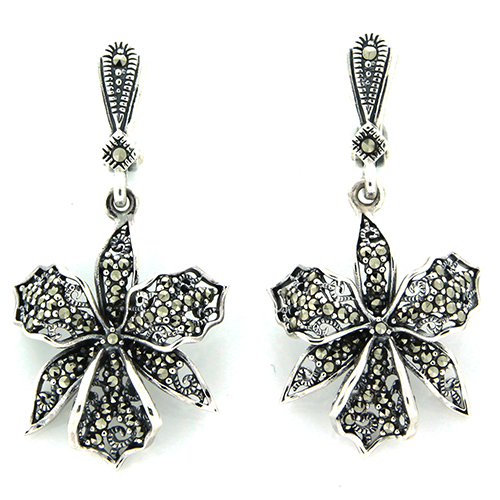 Серебряные cерьги висячие с марказитом