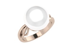 Золотое кольцо с жемчугом
