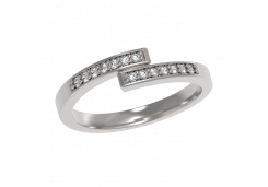 Серебряное кольцо с фианитом