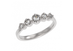 Серебряное кольцо с фианитом