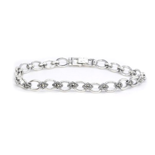 Серебряный браслет с марказитом