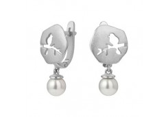 Серебряные cерьги висячие с жемчугом