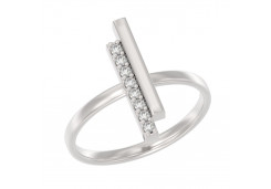 Серебряное кольцо с фианитом