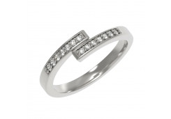 Серебряное кольцо с фианитом