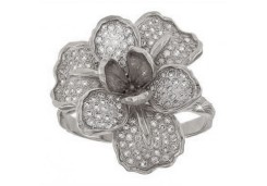 Серебряное кольцо с фианитом