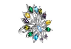 Серебряное кольцо с фианитом