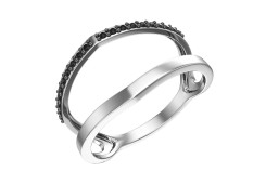 Серебряное кольцо с фианитом