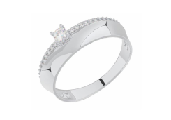 Серебряное кольцо с фианитом