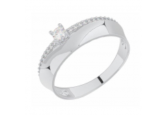 Серебряное кольцо с фианитом