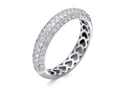 Кольцо из белого золота с бриллиантом