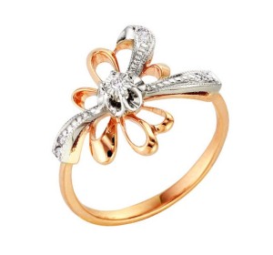 Золотое кольцо с бриллиантом