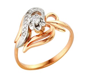 Золотое кольцо с бриллиантом