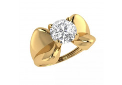 Золотое кольцо с фианитом