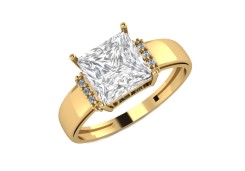 Золотое кольцо с фианитом