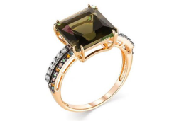 Золотое кольцо с султанитом