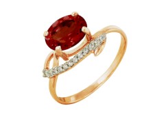 Золотое кольцо с гранатом