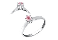 Серебряное кольцо с фианитом