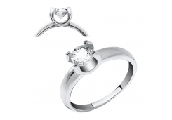 Серебряное кольцо с фианитом