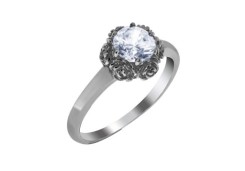 Серебряное кольцо с фианитом