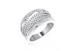 Серебряное кольцо с фианитом